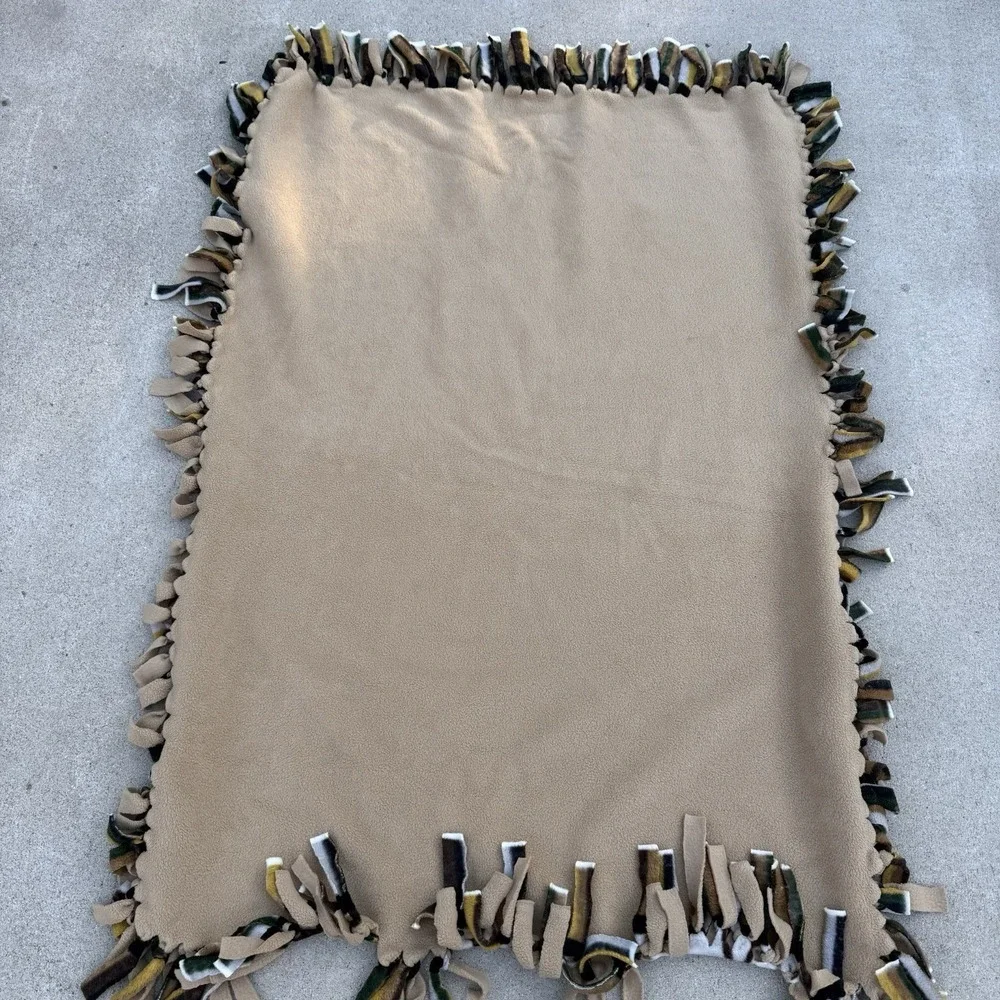 Handmade Deer Wildlife Fleece Tie Fringe Throw Blanket Forest Cabin Decor 40x53